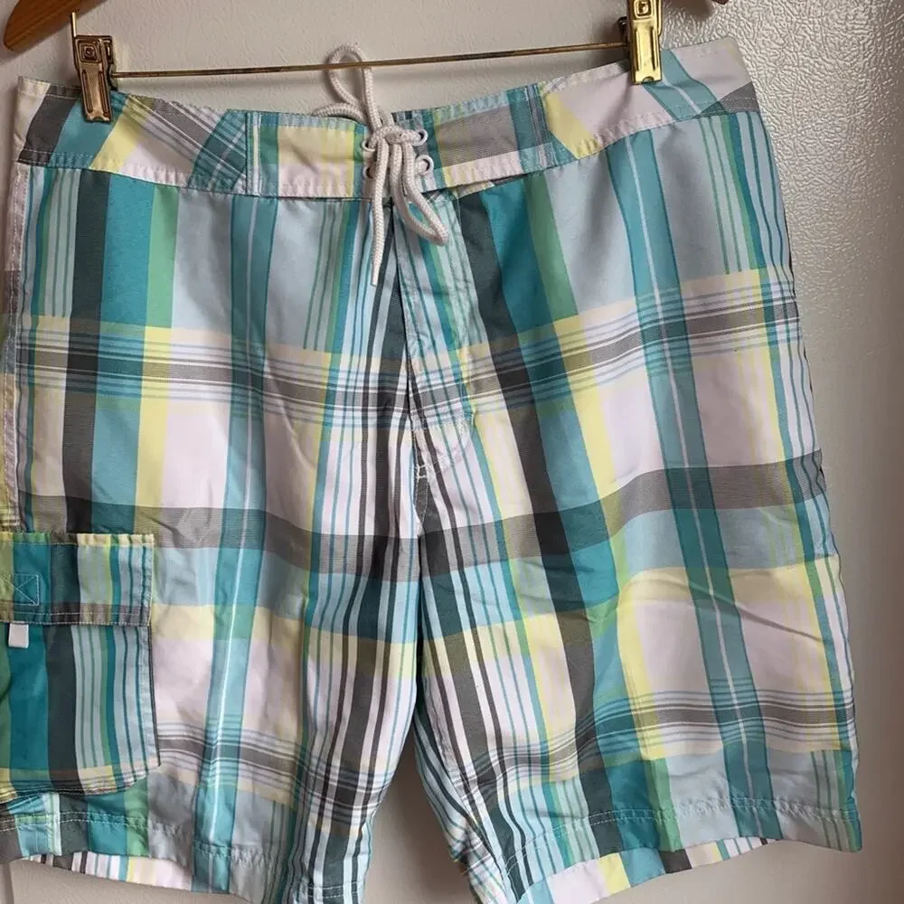 GAP Men’s Board Shorts / Turquoise Plaid / Fully Lined / Size: Large